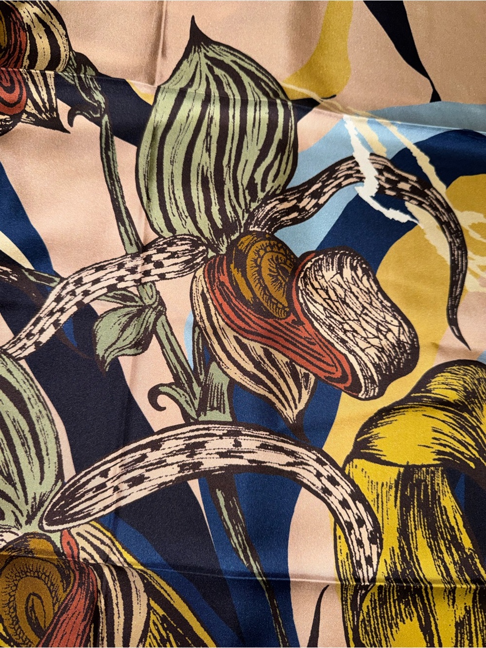 Jim Thompson “Slipper Orchid” Silk Scarf - Picture 2 of 13